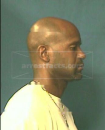 Michael W Howell Jr.