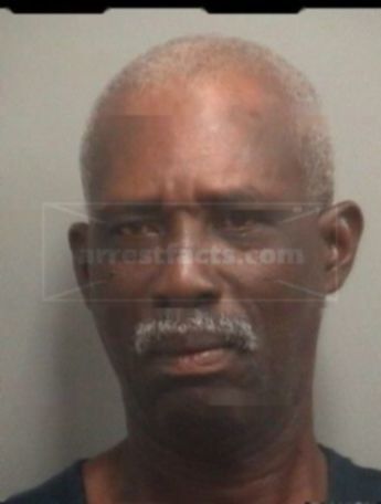 Alanzo M Edwards