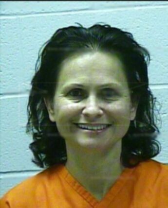 Tammy L Zummallen