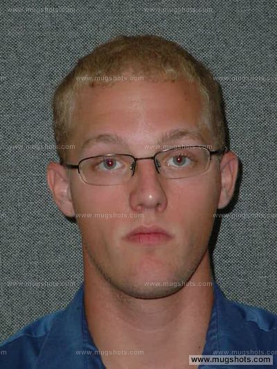 Ryan D Delong