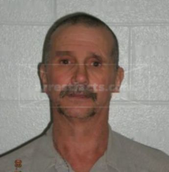 Lloyd D Childers
