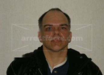 Everett D Strohbusch