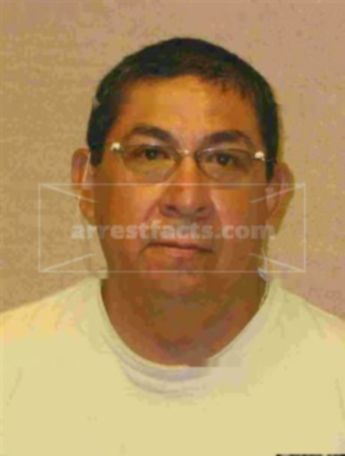 Edward V Navarro