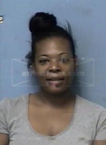 Michelle Yolanda Marshall