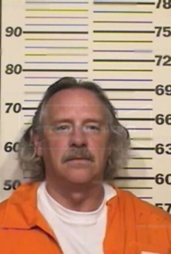 Howard D Chandler