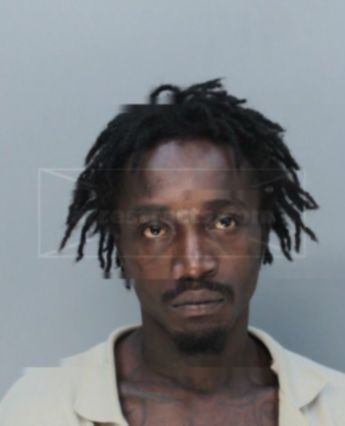 Robinson Etienne