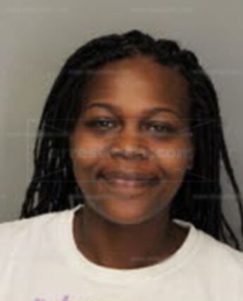 Derekia Sanders