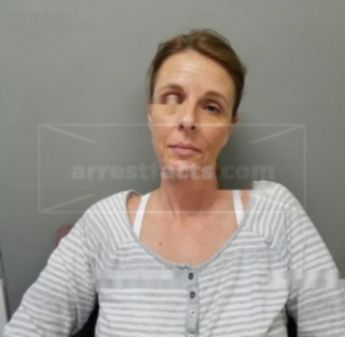 Tracy E Petersen