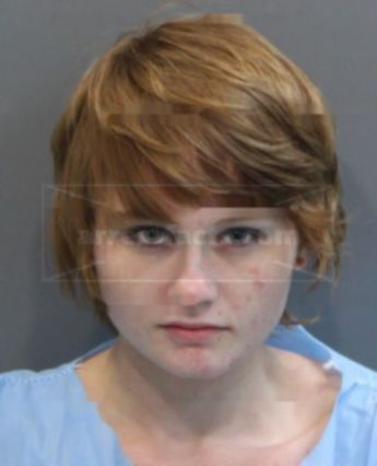 Lynzie J Bartley