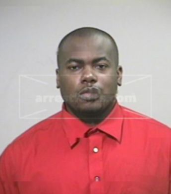 Everette Deshaun Spooner