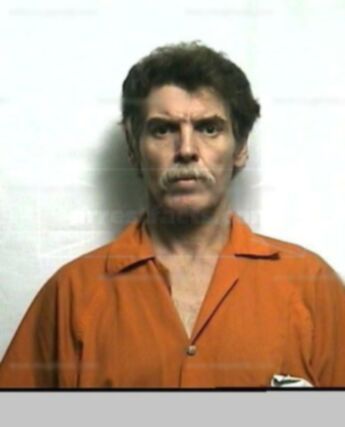 Daniel D Robertson