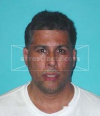 Efrain Colon