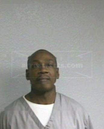 Clemente B Gibbs