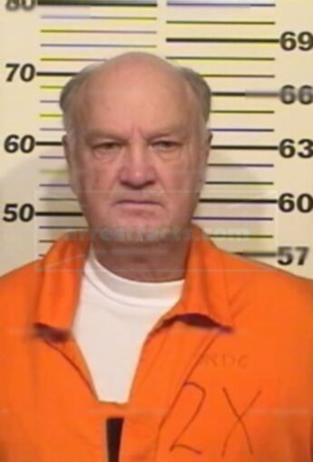 Robert J Aldridge