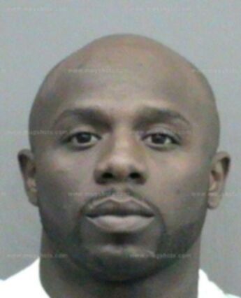 Romance Lamar Bryant
