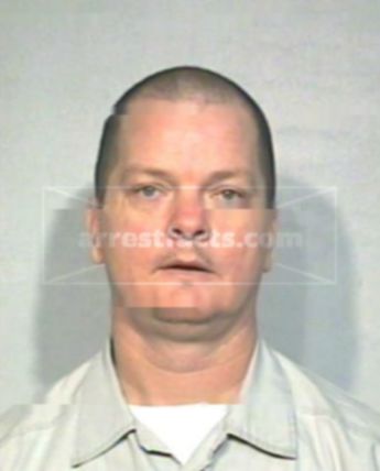 Richard L Deford Jr.