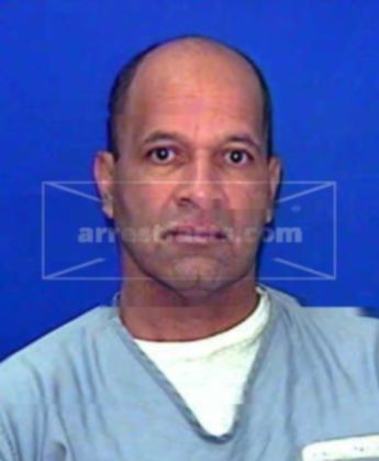 Carlos J Soto