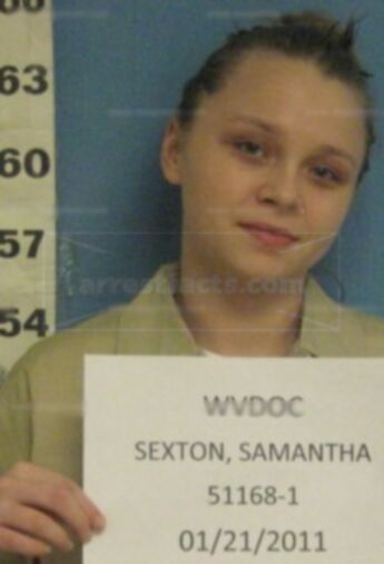 Samantha L Sexton