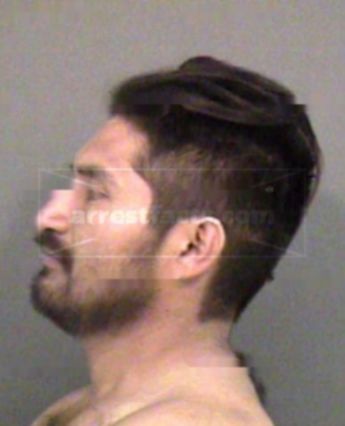 Elias R Flores