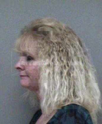 Belinda K Bishoff