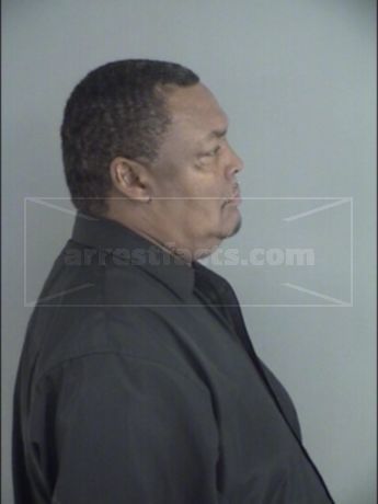 Taylor Lee Woodie