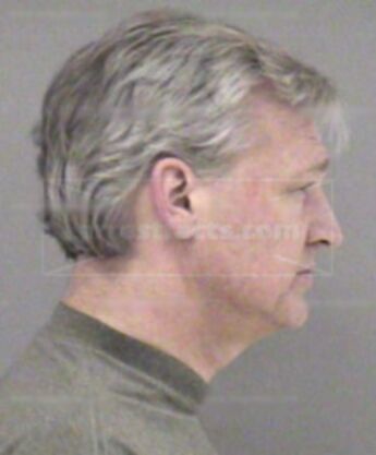 Bruce D Faux