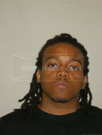 Davario M Thompson