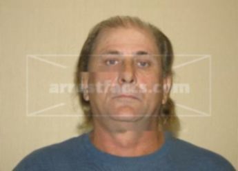 Earl Brady Benton