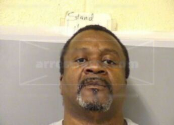 Daryl W Bennett