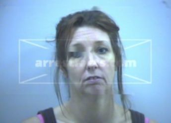 Lisa D Mead