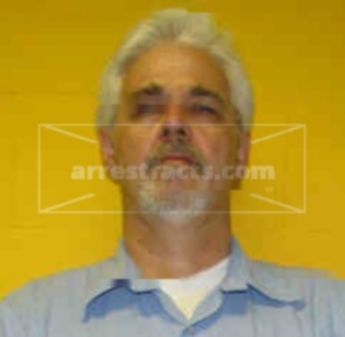 Robert J Davis