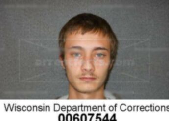 Cody R Cavett