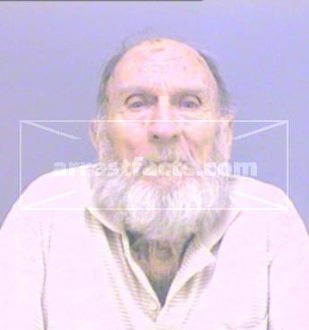 Aubrey J Brakebill