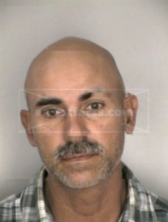 Axel Rolando Zengotita