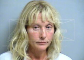 Linda Denny Wood