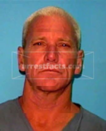 Larry J Mangrum