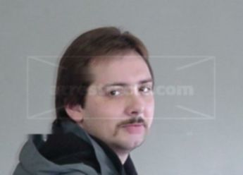 Erik S Israel