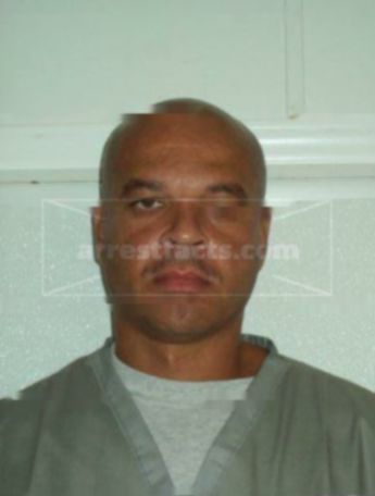 Trent L Hawkins