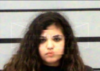 Anyssa Marie Flores
