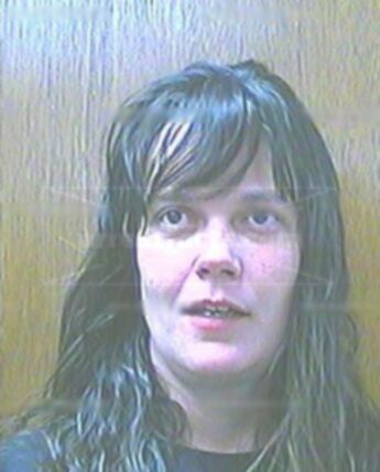 Leslie L Stickney