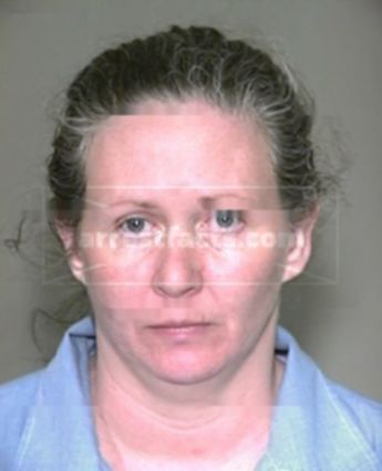Julia L Kleckner