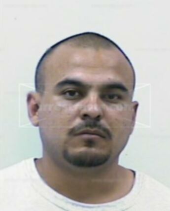 Daniel C Robles