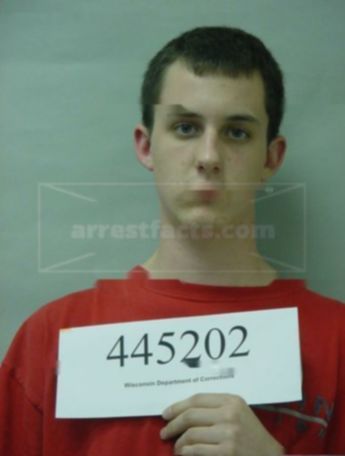 Tyler L Hurth