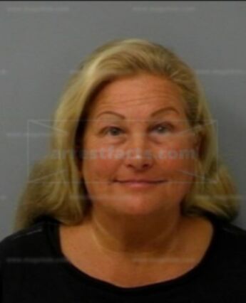 Sandra Lynne Hinrichs