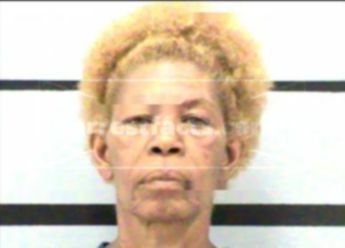 Effie Lynn Cade