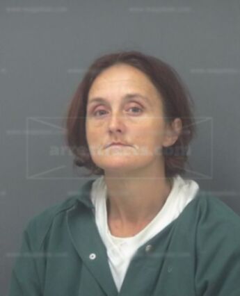 Amanda June Lindsey