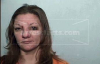 Nikole Ann Tovatt