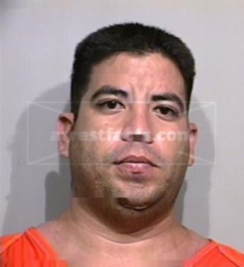 Robert Carlos Na Garza