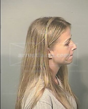 Michelle Lowry Schommer