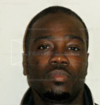 Demetrius J Simmons